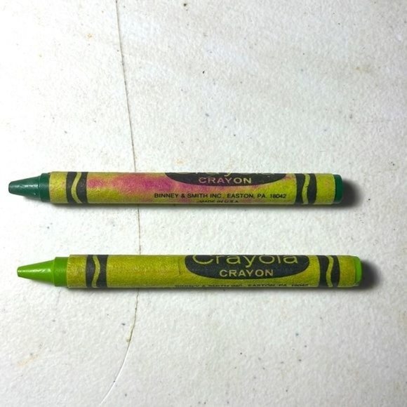1980's CRAYOLA Vintage 16 Crayons & Crayon Case - Picture 10 of 10